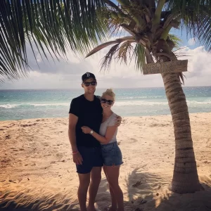 Joe Root with wife