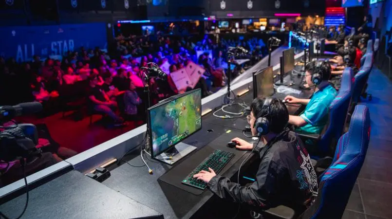 Unlocking the Future: Technological Advancements and the Rising Wave of Esports Betting