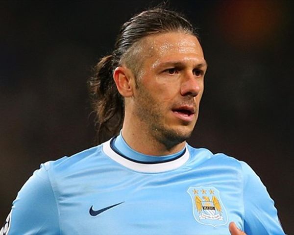 Martin Demichelis longest hair football player in the world