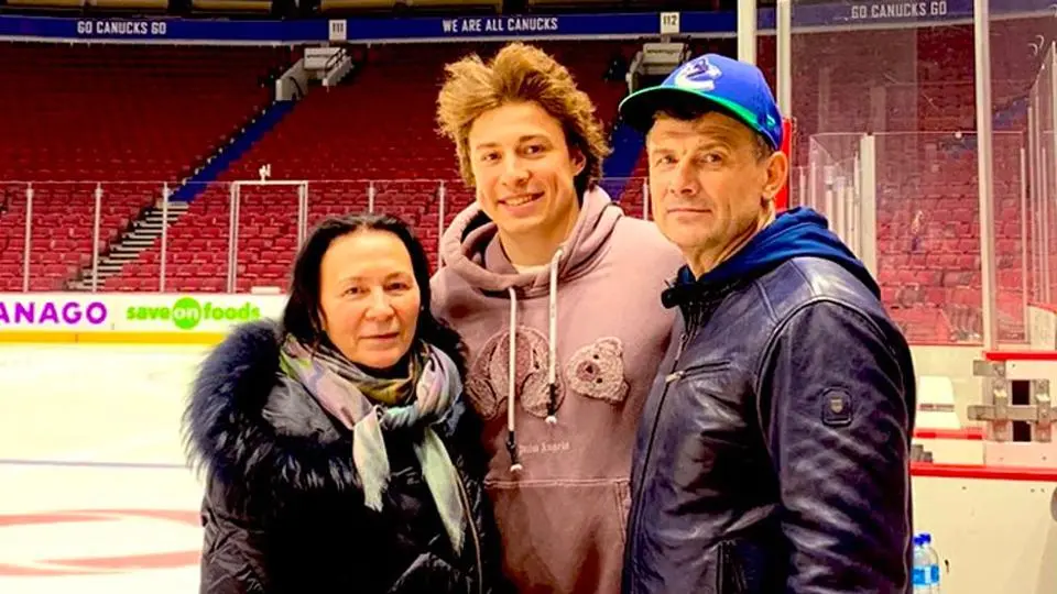 Andrei Kuzmenko with his family