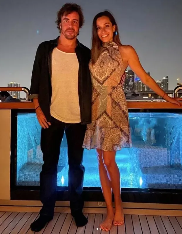 Fernando Alonso with his Girlfriend