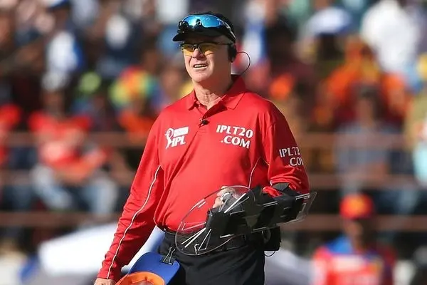 Bruce Oxenford IPL