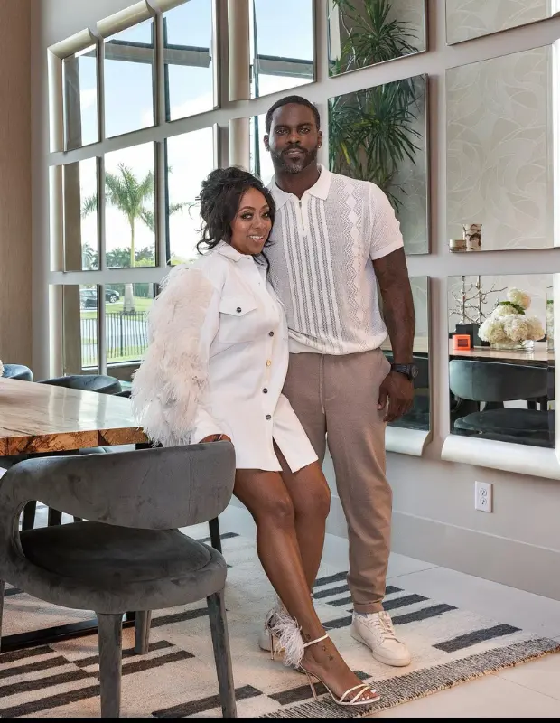 Michael Vick with his Wife