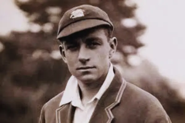 Wally Hammond